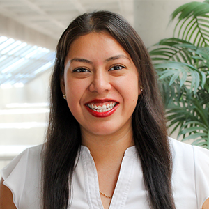 headshot of Lizvet chavez-diaz